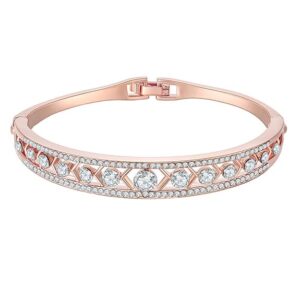 Stylish Round Stone Bracelet: A Perfect Accessory